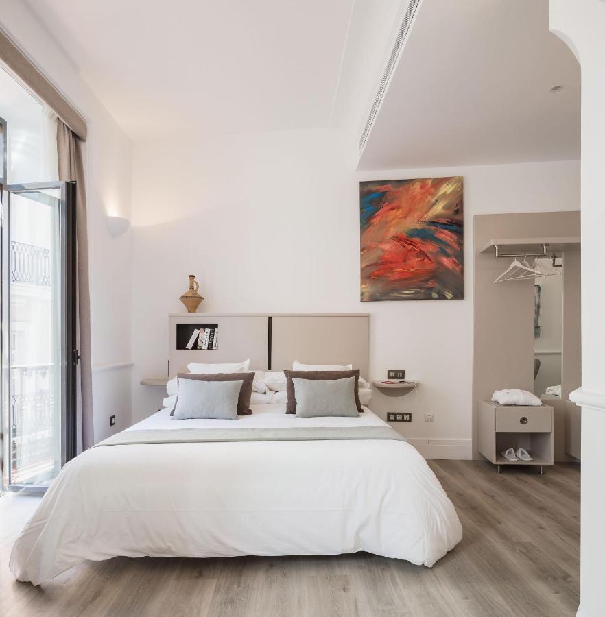 ปวยร์ตา กาเตดราล ฮอลิเดย์ สวีท Apartment เซบีญา ภายนอก รูปภาพ