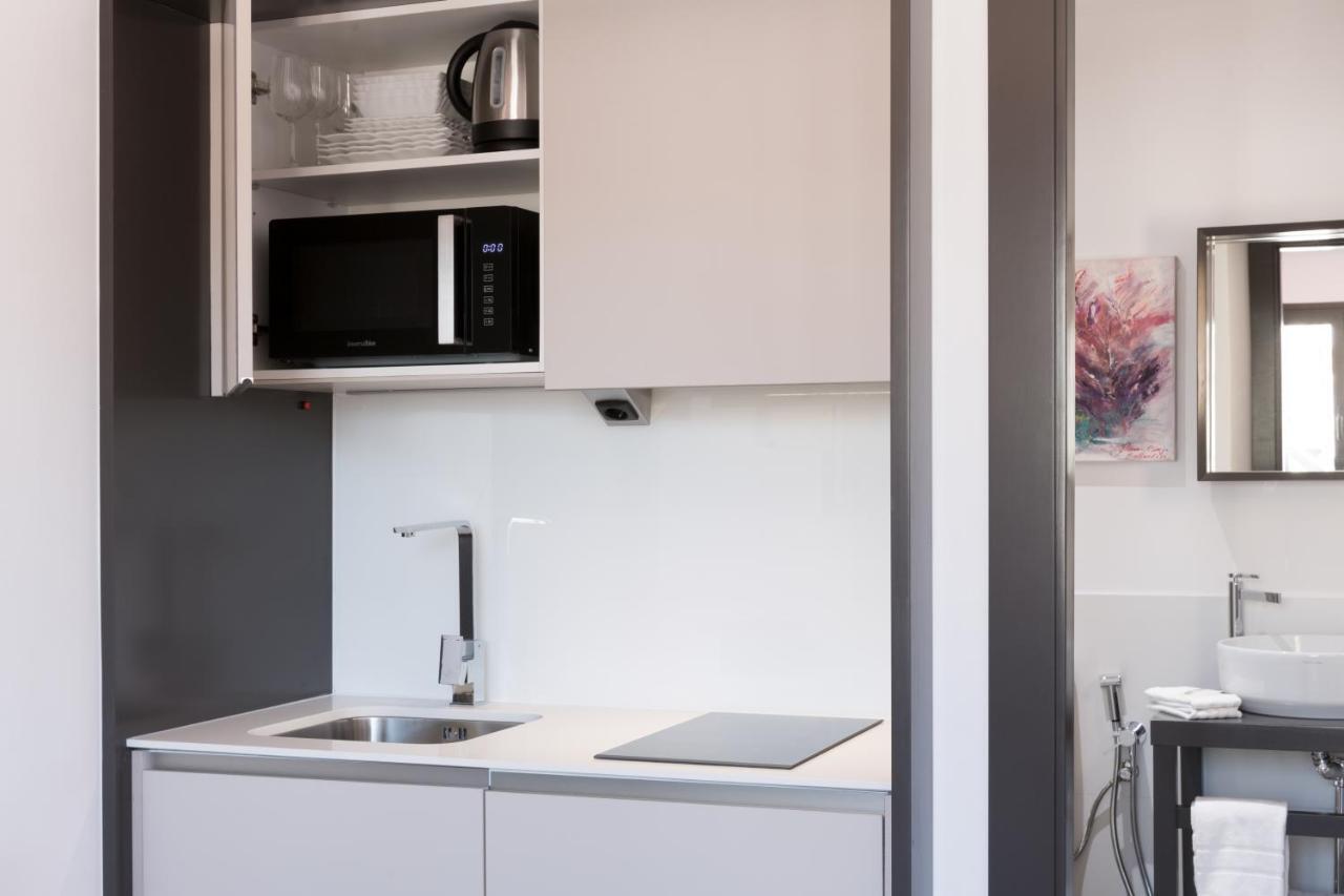 ปวยร์ตา กาเตดราล ฮอลิเดย์ สวีท Apartment เซบีญา ภายนอก รูปภาพ